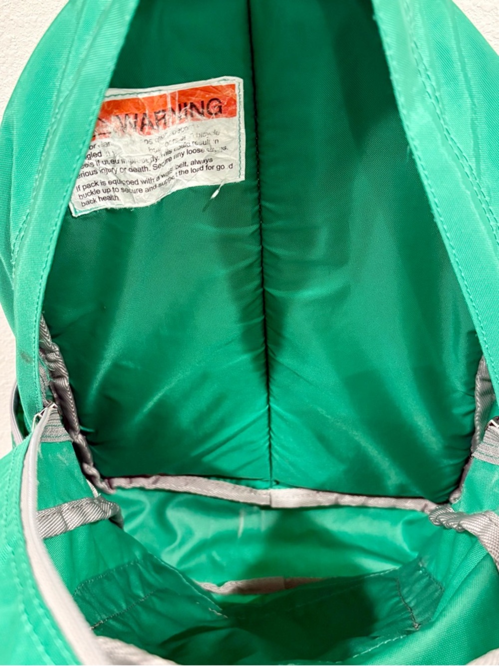 L.L. Bean Junior Original Bookpack Backpack, 17 L in Kelly Green - Picture 8 of 8